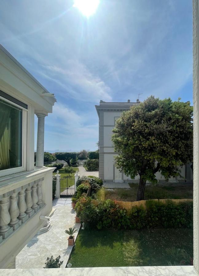 Villa Bianca A Few Steps By The Sea With Exclusive Garden & Jacuzzi Livorno Exterior photo